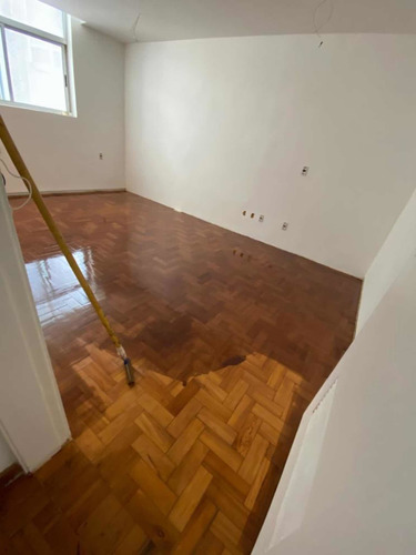 Imagem 5 de 5 de Piso De Madeiras Em Geral, Taco, Mármores, Granito,assoalhos