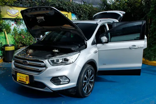 Ford Escape 2.0 Titanium At