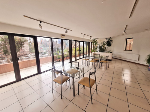 Edificio De Oficinas En Venta