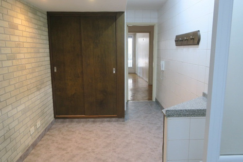 Juncal 2200 - Esquina - Cochera Opcional - Acepta Permuta