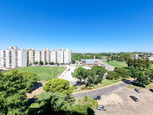 Imagen 12 de 20 de Departamento De 3 Ambientes En P. Avellaneda - Piso Alto Vista Abierta