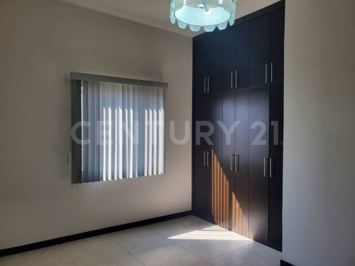 Imagen 14 de 24 de Casas En Renta Zona Reliz Cerrada Castilla Chihuahua