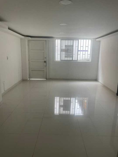 Vendo Apartamento En El Barrio Popular Modelo