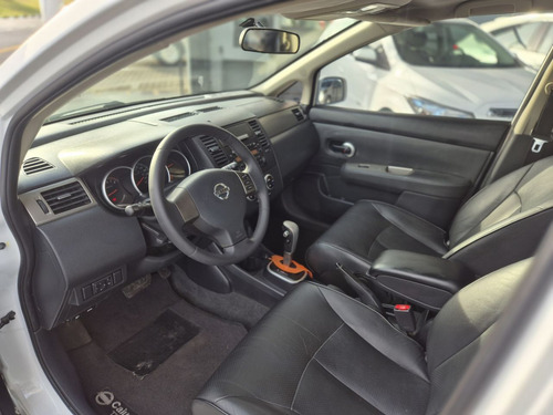 Nissan Tiida SL 1.8/1.8 Flex 16V Aut.