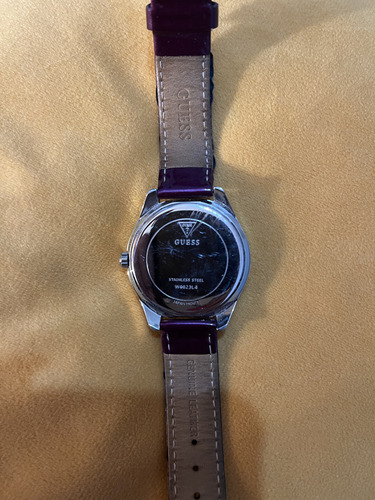 Reloj Guess Ladies Trend W0823l3 + Pulsera Guess Originales (Usado)