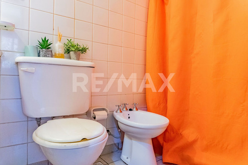 Casa 3 Dorm. - Barrio Mercantiles - Cipolletti