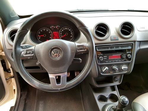 Volkswagen Saveiro 1.6 Cabine Dupla 2015 Branco