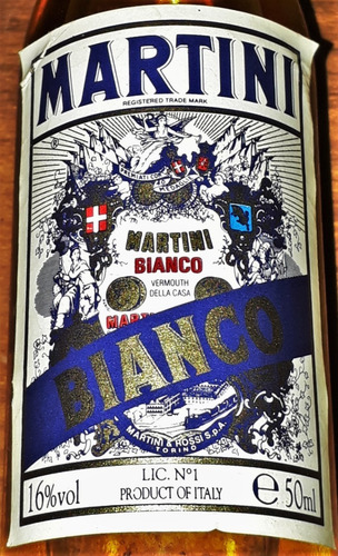Botellita Miniatura Vermouth Martini Bianco Italia Cerrada