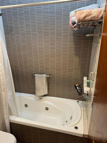 Ph En Venta - 4 Dormitorios 3 Baños - Cochera - 170mts2 - Villa Sarmiento