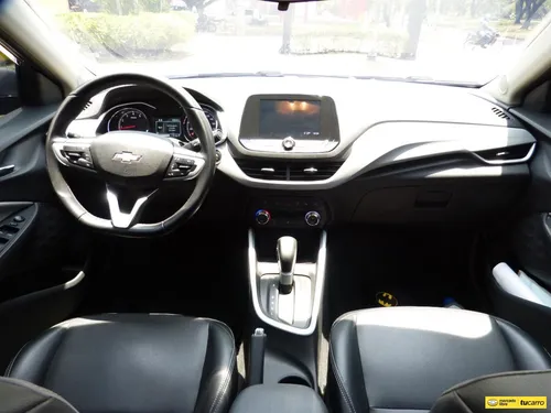Chevrolet Onix 1.0 Premium