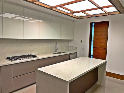 Imagen 3 de 24 de Departamento En Venta En Valle Del Campestre En San Pedro Ga