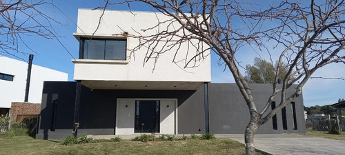 Imagen 12 de 24 de Casa En Venta El Canton