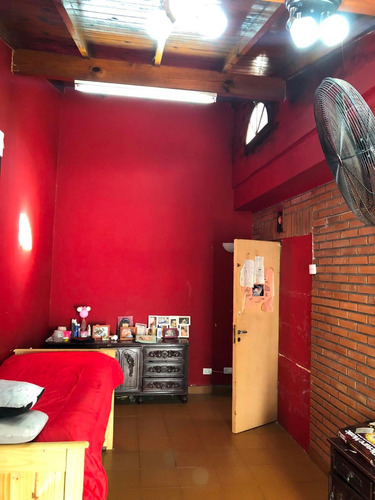 Barca Cabo De Hornos 6700, Caba/ Casa 4 Ambientes 165 M2/ Patio/ Parrilla/ 2 Baños/ U$s 80.000