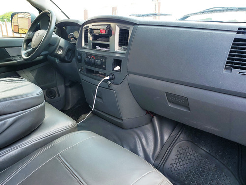 Imagen 13 de 18 de Dodge Ram 2500 4x4