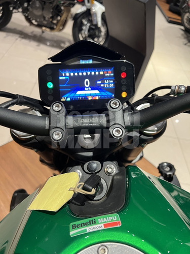 Imagen 8 de 15 de Benelli 752s