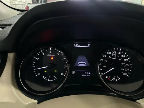 Nissan X-Trail 2.5 Exclusive 2 Row Cvt