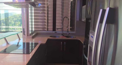 Imagen 5 de 14 de Apartamento En Alquiler Totalmente Amoblado En La Urbanizacion El Parral Valencia