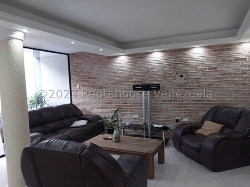 Imagen 4 de 30 de Townhouse En Venta En Tazajal Con Acabados Modernos Y Cocina Empotrada Patio Y Áreas Comunes Para El Disfrute Familiar En Zona Privilegiada De Naguanagua Ymp