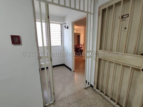 Imagen 3 de 12 de Apartamento En Alquiler Centro-maracay #22-28801 Km.