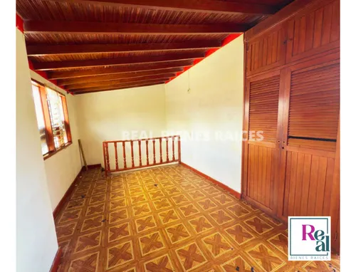 Casa En Arriendo Segundo Piso Con Mansarda