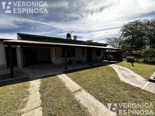 Casa De Dos Ambientes En Venta, Las Heras. Sobre Lote Propio De 750 M2 En Villars.