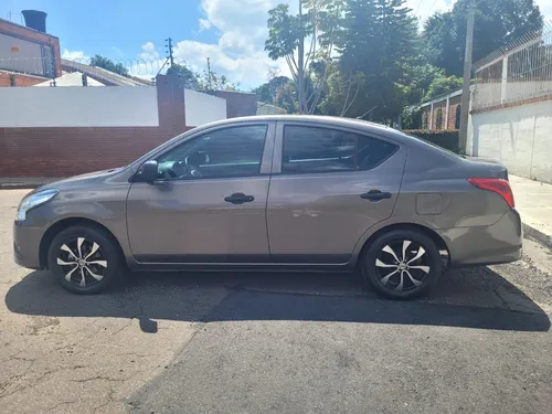 Nissan Versa Drive