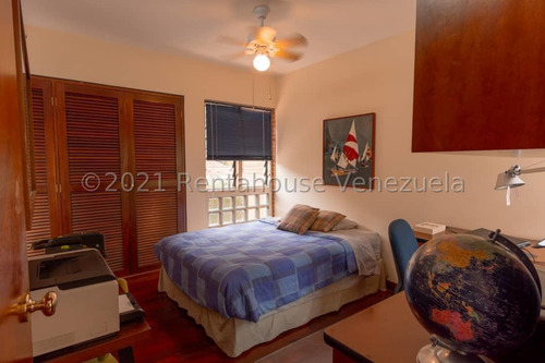 Ss: Vende Casa 25-17503 En El Placer De 424 M2, 4h/6b/6pe
