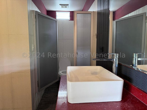 Local Comercial En Alquiler, El Hatillo, Caracas, Mls 24-28402