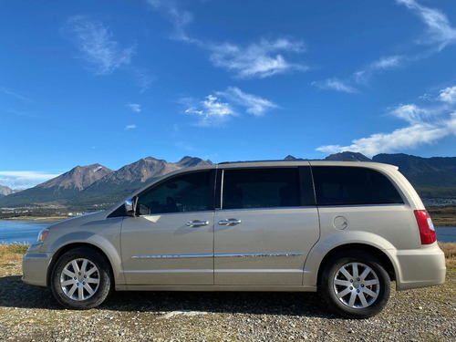Chrysler Town & Country 3.6 Limited Atx 2014