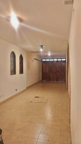 Casa 5 Ambientes Con Pileta - Banfield Este