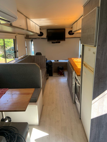 Motorhome Mercedes 1621 Automático Año 2000