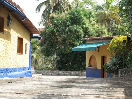 Desarrollo Turístico En Mochima M7t