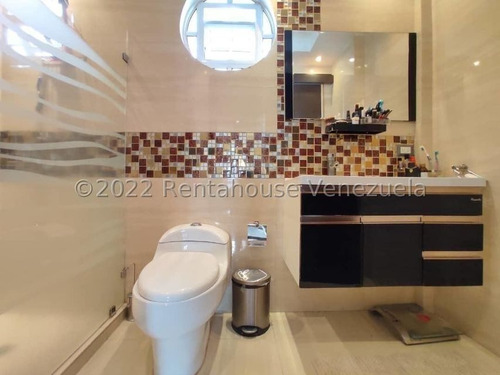 Imagen 8 de 20 de Hermosos Townhouse En Venta En Urb El Bosque Db 22-29211