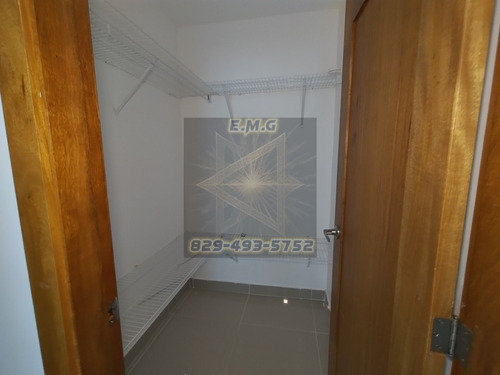 Primer Nivel En La Hispanoamericana Nuevos Apartamento Tipo