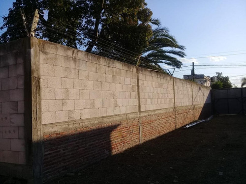 Imagen 9 de 16 de Galpon Sobre Terreno Centrico Mejoras Para Vivienda