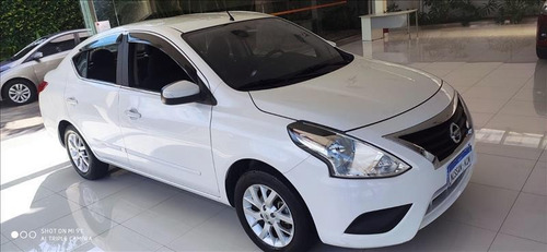 Imagem 3 de 10 de Nissan Versa Versa 1.6 Sv (flex) Aut 4p