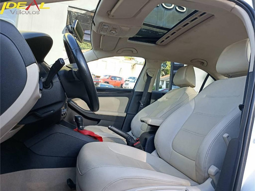 Imagem 12 de 15 de Volkswagen Jetta 2.0