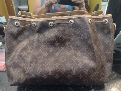 Gran subasta de las carteras Louis Vuitton colección «Artycapucines» – Ocho  Ochenta Noticias