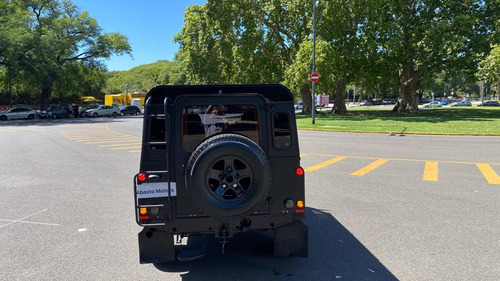 Land Rover Defender 2.4 Sw 110 7s
