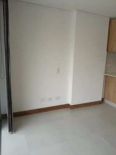 Arriendo Apartaestudio Ciudad De Rio
