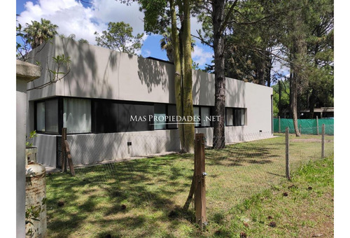 Casa En Venta 5 Amb En Altos De San Vicente Canning