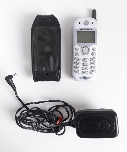 Celular Motorola 650 Con Accesorios Y Cargador Original