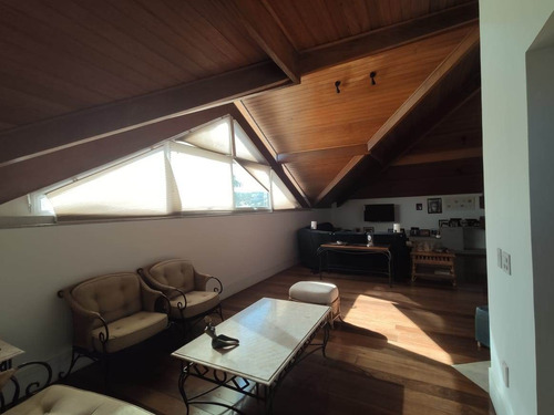Tamboré 10 | Casa Alto Padrão | Vista Para Reserva | Piscina Aquecida | Adega Climatizada | Sala De Ginástica | 4 Suítes - Cnc1199