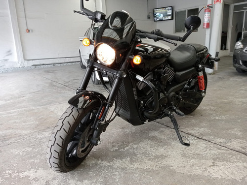 Harley Davidson Street Rod 750