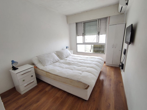 Imagen 7 de 24 de Apartamento En Venta Pocitos 1 Dormitorio Piso Alto Totalmente Equipado Ideal Renta O Vivienda Excelente Ubicación