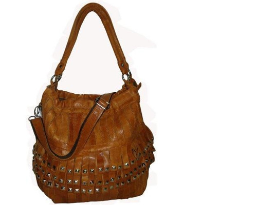 Bolso De Cuero Tachonado De Amerileather