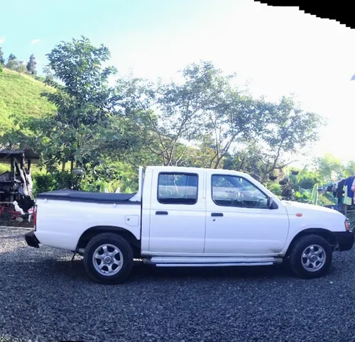 Nissan Frontier 2.4l 4x2