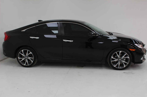 Imagen 6 de 13 de Honda Civic 2020 4 Cilindros