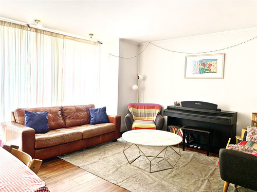 Casa En Arriendo De 4 Dorm. En Las Condes