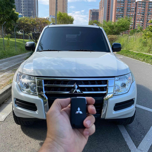 Mitsubishi Montero New